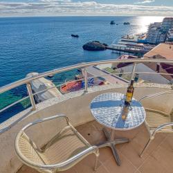 Номер полулюкс с 1 двуспальной кроватью