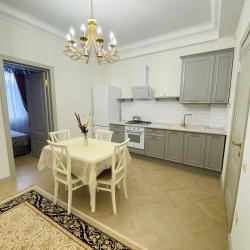 Фото Апартаменты на улице М. Халилова 22