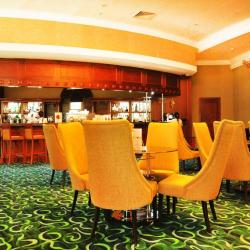 Фото Отель Diplomat Hotel & Business Center (Дипломат и Бизнес и Центр)
