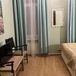 Номер эконом стандарт с 1 двуспальной кроватью