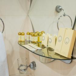 2-комнатный номер люкс с 1 двуспальной кроватью