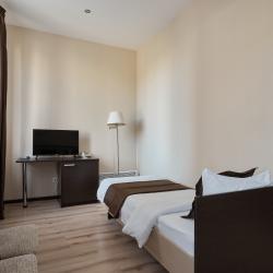 Номер стандарт семейный с 3 односпальными кроватями