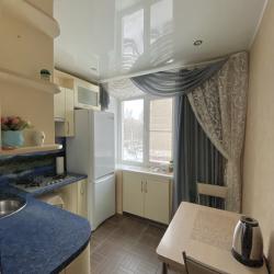 Фото Отель Уютнo как дoма на улице Рыленкова 13