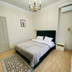 Фото Апартаменты на улице М. Халилова 22