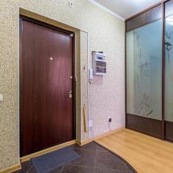 1-комнатные апартаменты студия Бажова, 68 (10093)