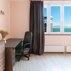 Фото Апартаменты VisitNovorossiysk (Визит) на набережной Адмирала Серебрякова