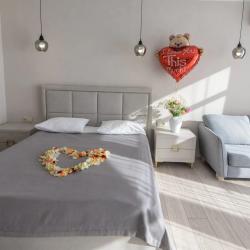 Номер полулюкс с 1 двуспальной кроватью №26-28