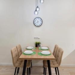 Фото Апартаменты на ул. Сергея Джанбровского, 3