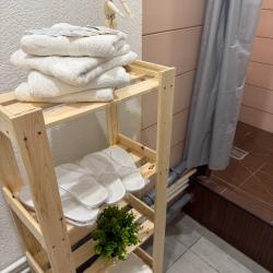 Кровать в 1-местном общем женском номере