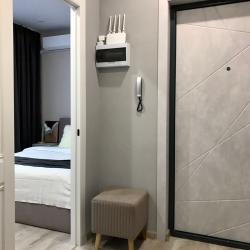 Фото Апартаменты на улице Алая 15