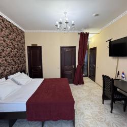 Номер люкс с 1 двуспальной кроватью