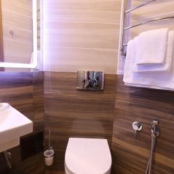 Номер стандарт с 1 двуспальной кроватью