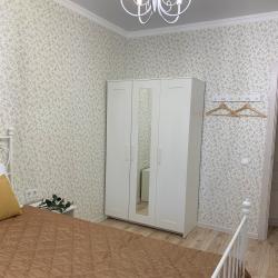 2-комнатные апартаменты улучшенные Краснодар,  улица Боспорская, д. 8