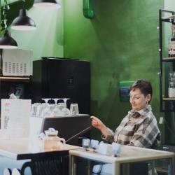 Номер стандарт улучшенный с 1 двуспальной кроватью