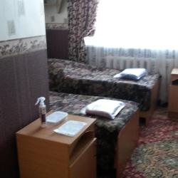 Комната стандарт с 1 односпальной и 1 двуспальной кроватью №5