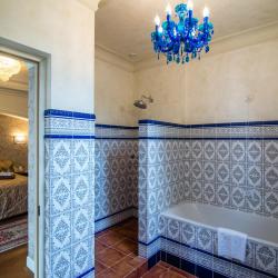 Фото Отель Villa Elena Hotel & Residences (Вилла Елена)