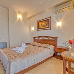 Номер стандарт с 1 двуспальной кроватью с видом на море