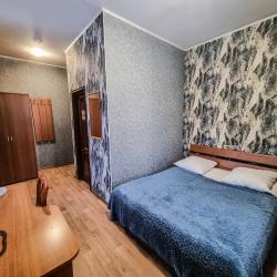 Номер стандарт с 1 двуспальной кроватью
