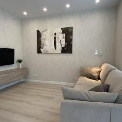 2-комнатные апартаменты стандарт Лунная ,30