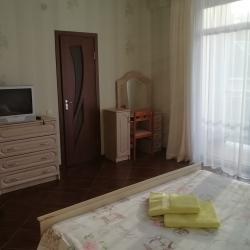 Номер стандарт с 1 двуспальной кроватью