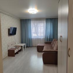Фото Апартаменты на Школьном переулке 4