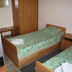 Номер эконом с 2 односпальными кроватями