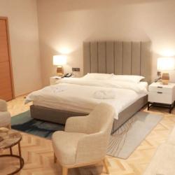 Номер делюкс с 1 двуспальной кроватью