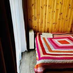 Коттедж стандарт с 1 двуспальной кроватью и диваном
