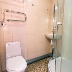 Номер стандарт улучшенный с 1 двуспальной кроватью