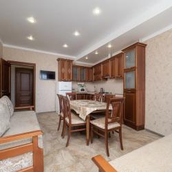 Фото Апартаменты на улице Старонасыпная