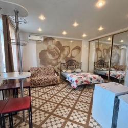 Фото Апартаменты на улице Харитонова 3