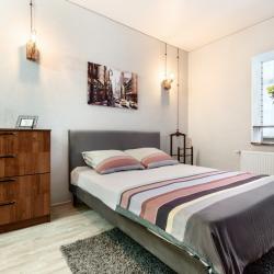 Фото Апартаменты на улице Пановой 30к2