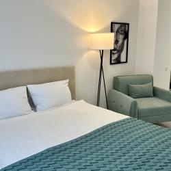 Апартаменты студия Харьковская 72Б