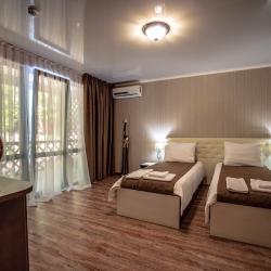 Номер стандарт с 2 односпальными кроватями