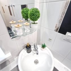 Фото Апартаменты Apart Aprel на улице Минина 3а