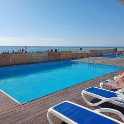 Фото Апартаменты на Урожайной 31/3