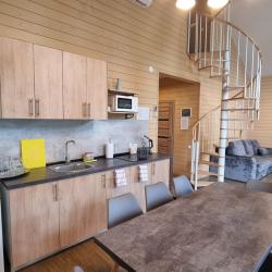 Коттедж у Озера с 3-мя спальнями (120 кв.м)