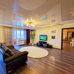 Фото Апартаменты на бульваре Народный 104