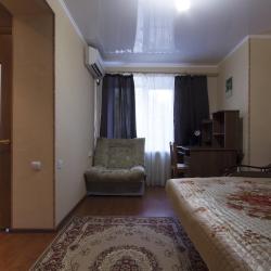 Фото Отель Green FOX на улице Вячеслава Мейера 13