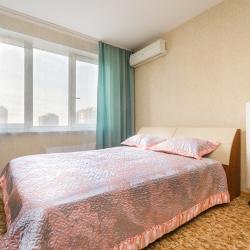 Фото Апартаменты на улице Родионова 165к12