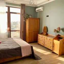 Фото Апартаменты на улице Меридианная 1