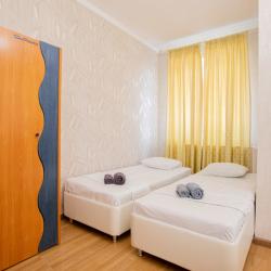 Комната стандарт (удобства на этаже)