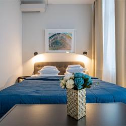 Номер комфорт с 1 двуспальной кроватью