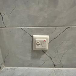 Номер люкс комфорт с 1 двуспальной кроватью