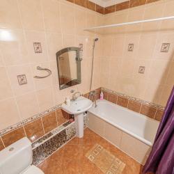 Фото Апартаменты на улице Кулакова 2