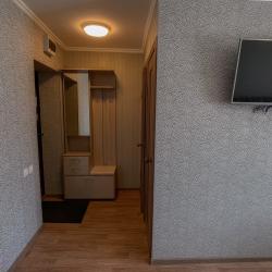 Фото Апартаменты на ул. Завенягина, 6к1