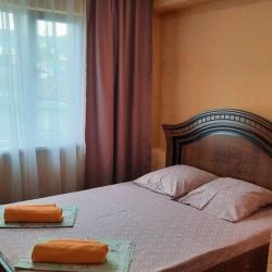 Номер стандарт с 1 двуспальной кроватью