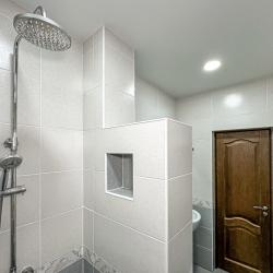 Комната полулюкс с 2 двуспальными кроватями