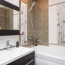 Фото Апартаменты трехкомнатные на улице Степана Злобина 38/2