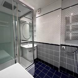2-комнатные апартаменты улучшенные Бажова, 68